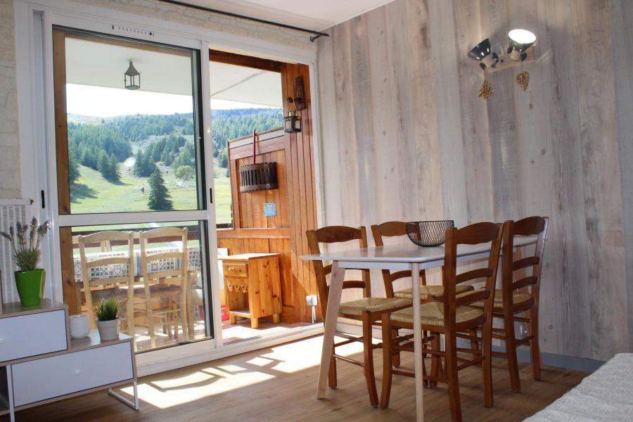 Ski verhuur Studio bergnis 4 personen (BA0242S) - Résidence le Bois d'Aurouze - Superdévoluy - Woonkamer