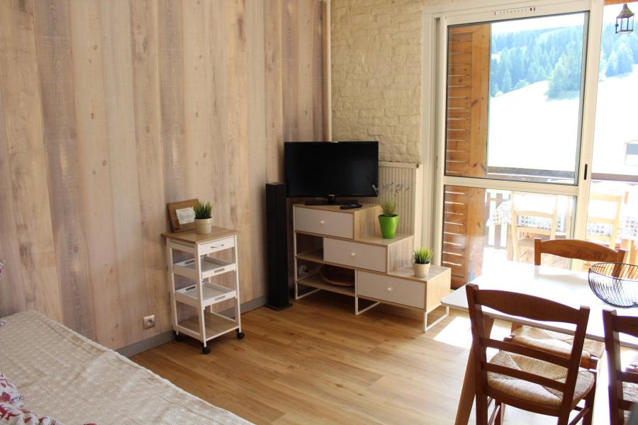 Skiverleih Studio Schlafnische 4 Personen (BA0242S) - Résidence le Bois d'Aurouze - Superdévoluy - Wohnzimmer