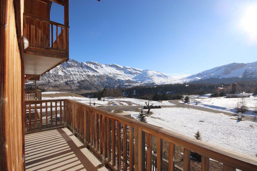 Rent in ski resort Résidence le Hameau du Puy - Superdévoluy - Balcony