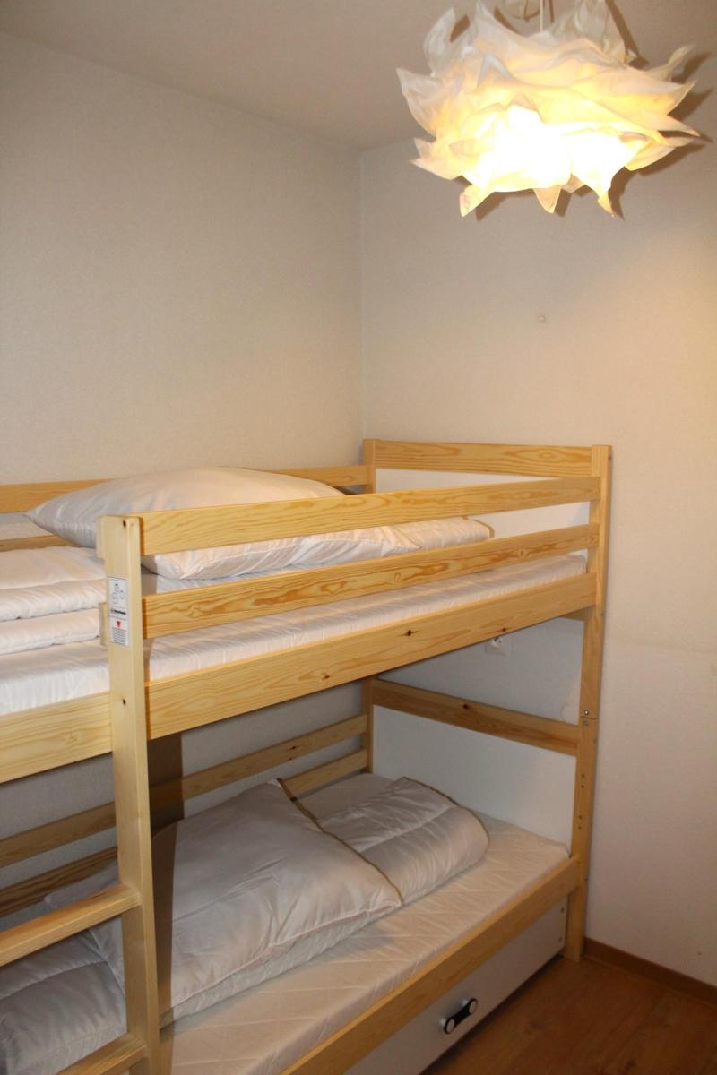 Rent in ski resort 2 room apartment 5 people (IS0804X) - Résidence les Issarts  - Superdévoluy - Bedroom