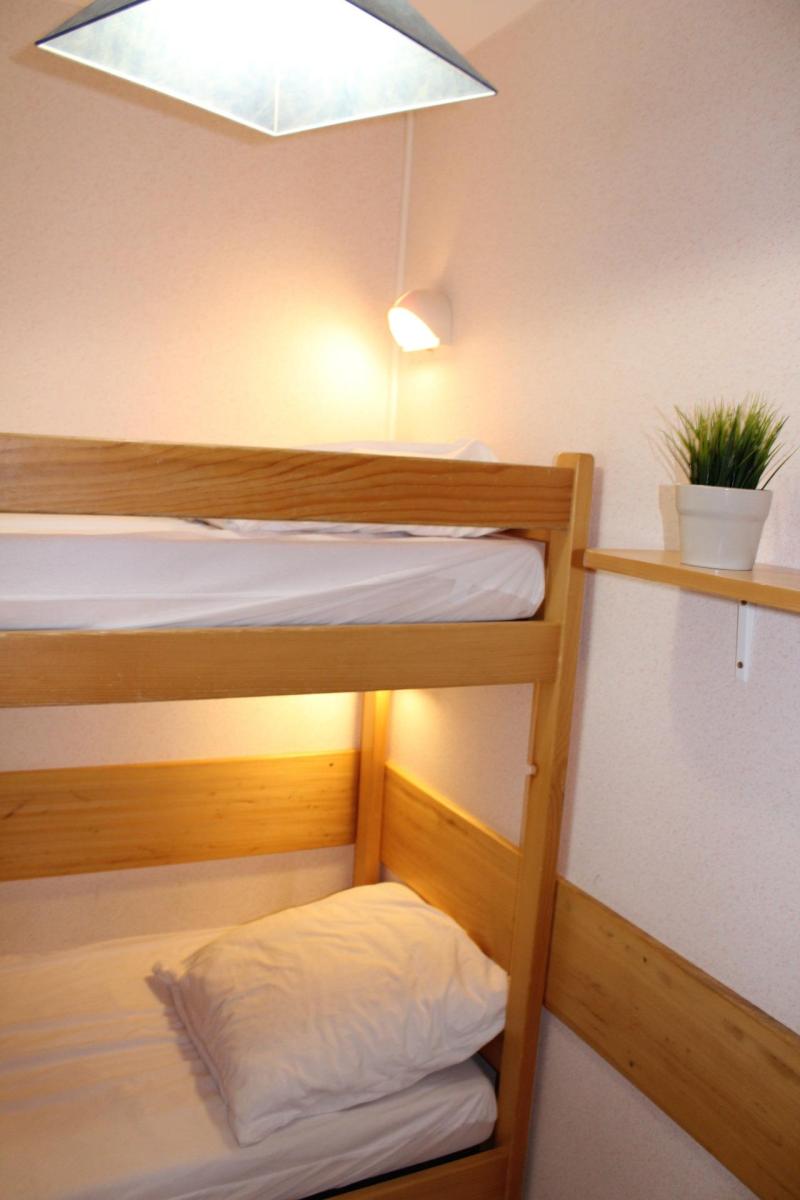 Skiverleih 2-Zimmer-Appartment für 4 Personen (IS0828X) - Résidence les Issarts  - Superdévoluy - Schlafzimmer
