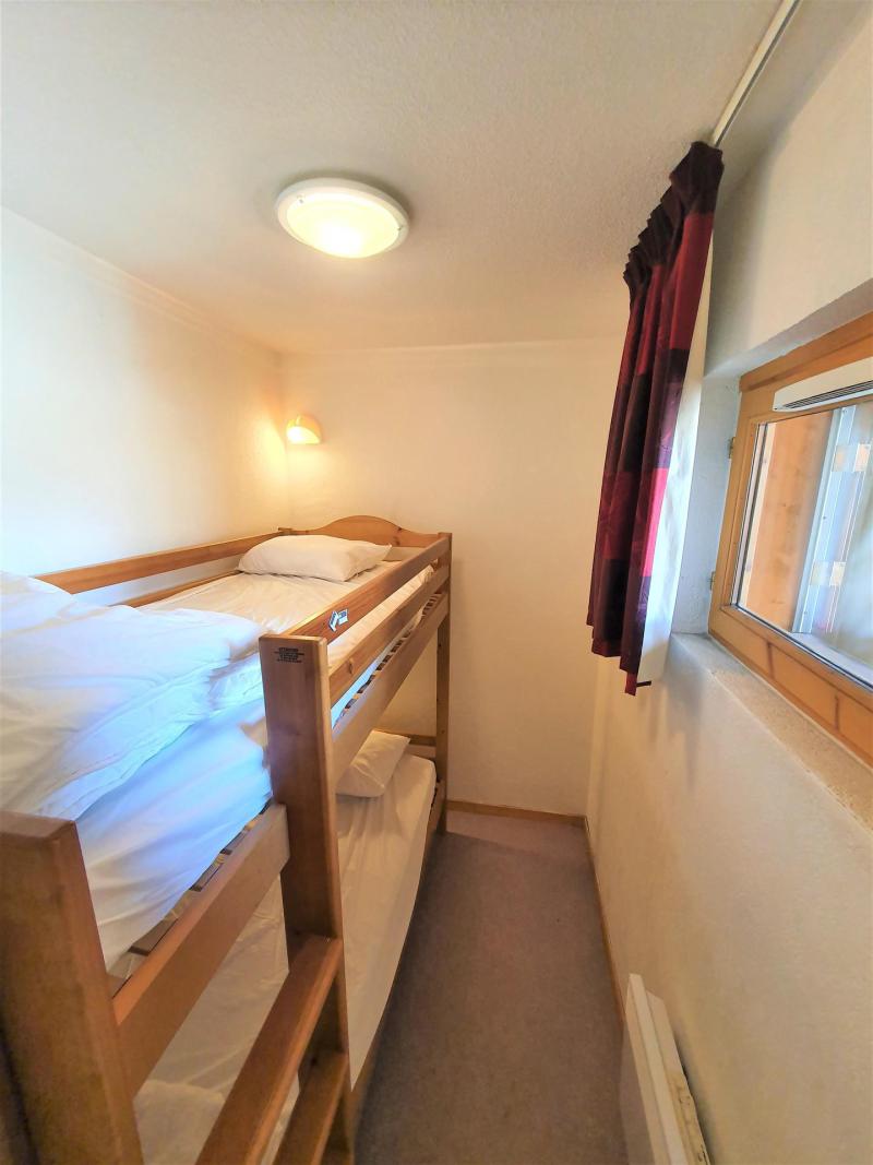 Rent in ski resort 3 room apartment 6 people (TB55) - Résidence les Toits du Dévoluy - Superdévoluy - Bedroom