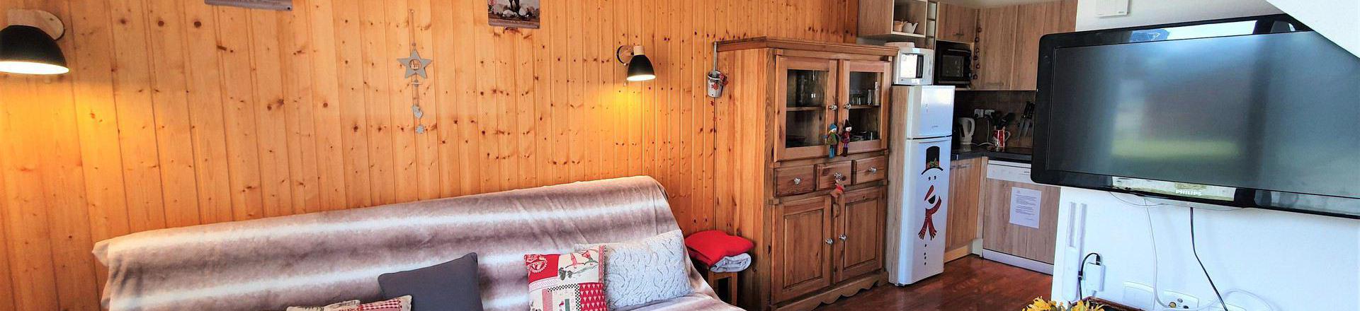 Rent in ski resort 3 room duplex semi-detached chalet 6 people (F2) - Le Hameau du Puy - Superdévoluy - Living room