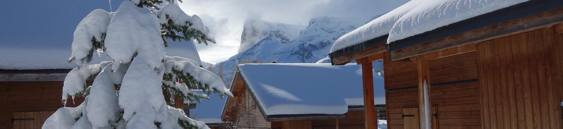 Soggiorno sugli sci Le Hameau du Puy - Superdévoluy - Esteriore inverno