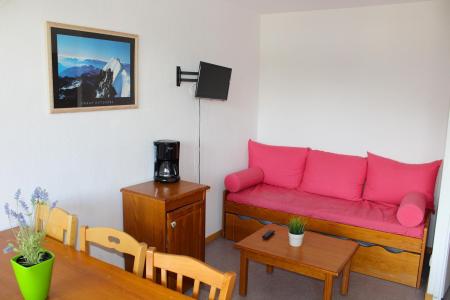Rent in ski resort 2 room apartment sleeping corner 6 people (CD21) - La Résidence les Chaumettes - Superdévoluy - Living room