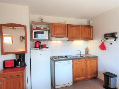 Rent in ski resort 2 room apartment sleeping corner 6 people (CE21) - La Résidence les Chaumettes - Superdévoluy - Kitchen