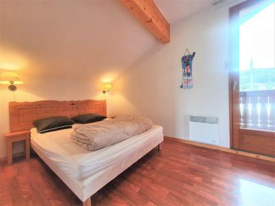 Rent in ski resort 3 room duplex semi-detached chalet 6 people (T2) - Le Hameau du Puy - Superdévoluy - Bedroom