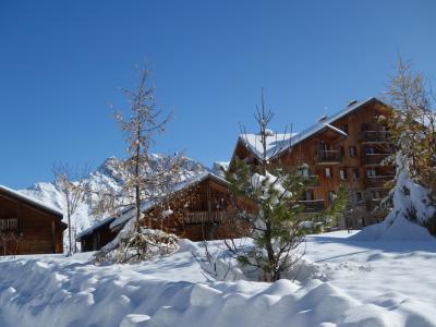 Аренда на лыжном курорте Le Hameau du Puy - Superdévoluy - зимой под открытым небом