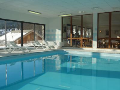 Rent in ski resort Le Hameau du Puy - Superdévoluy - Swimming pool