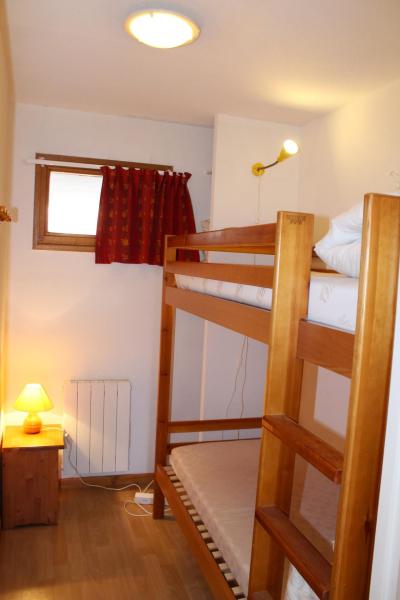 Skiverleih 2-Zimmer-Holzhütte für 6 Personen (AN55) - Les Chalets de SuperD Ancolie - Superdévoluy - Schlafzimmer