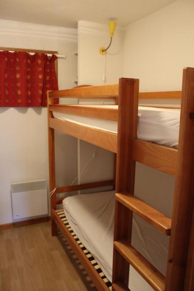 Rent in ski resort 3 room apartment 6 people (AN45) - Les Chalets de SuperD Ancolie - Superdévoluy - Bedroom