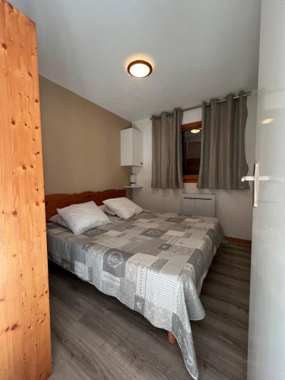 Location au ski Appartement 2 pièces coin montagne 6 personnes (FR33) - Les Chalets de SuperD Fraxinelle - Superdévoluy - Chambre