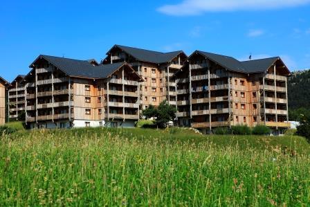 Rent in ski resort 2 room apartment sleeping corner 6 people (GE24) - Les Chalets de SuperD Gentiane - Superdévoluy