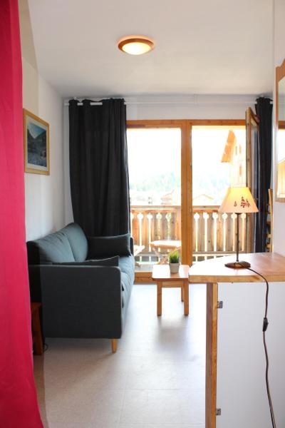 Ski verhuur Appartement 2 kamers bergnis 6 personen (HE32) - Les Chalets de SuperD Hélianthème - Superdévoluy - Woonkamer