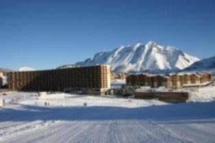 Rent in ski resort Studio 3 people (BA0105N) - Résidence le Bois d'Aurouze - Superdévoluy - Winter outside