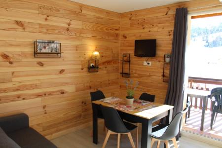 Ski verhuur Studio bergnis 4 personen (0154 S) - Résidence le Bois d'Aurouze - Superdévoluy - Woonkamer