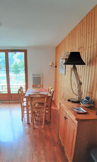 Ski verhuur Chalet mitoye 3 kamers  6 personen (K2) - Résidence le Hameau du Puy - Superdévoluy - Woonkamer