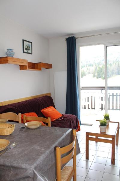 Skiverleih 2-Zimmer-Appartment für 4 Personen (IS0828X) - Résidence les Issarts  - Superdévoluy - Wohnzimmer