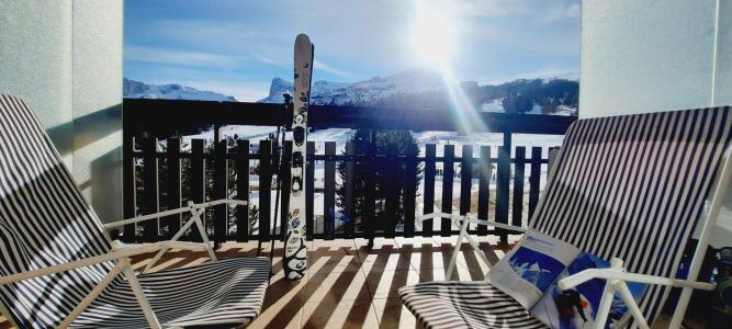 Rent in ski resort 2 room apartment 5 people (IS0410X) - Résidence les Issarts  - Superdévoluy - Balcony