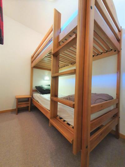 Rent in ski resort 3 room apartment 6 people (TA54) - Résidence les Toits du Dévoluy - Superdévoluy - Bedroom