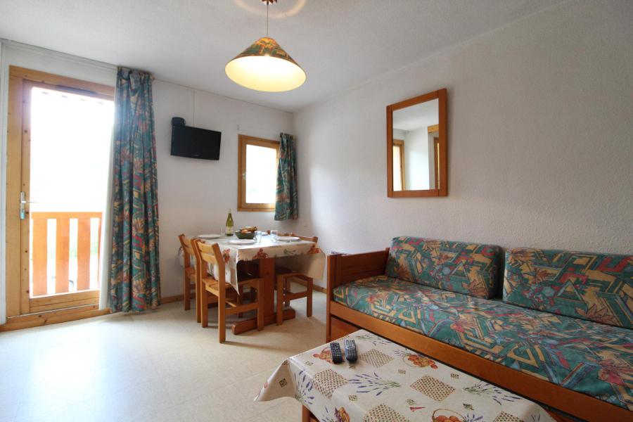 Rent in ski resort 2 room apartment 4 people (A08) - Résidence le Petit Mont Cenis - Termignon-la-Vanoise - Living room