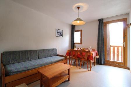 Rent in ski resort 2 room apartment 4 people (A10) - Résidence le Petit Mont Cenis - Termignon-la-Vanoise - Living room