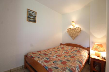 Skiverleih 2-Zimmer-Appartment für 4 Personen (B22) - Résidence le Petit Mont Cenis - Termignon-la-Vanoise - Schlafzimmer