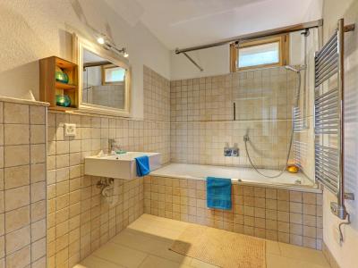 Rent in ski resort Chalet Bryher - Thyon - Bathroom