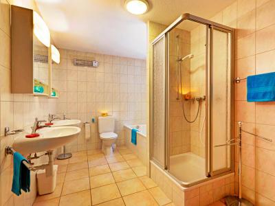 Rent in ski resort Chalet Krokus - Thyon - Bathroom