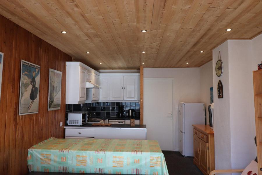 Ski verhuur Appartement 3 kamers 6 personen (20) - 2100B - Tignes - Woonkamer