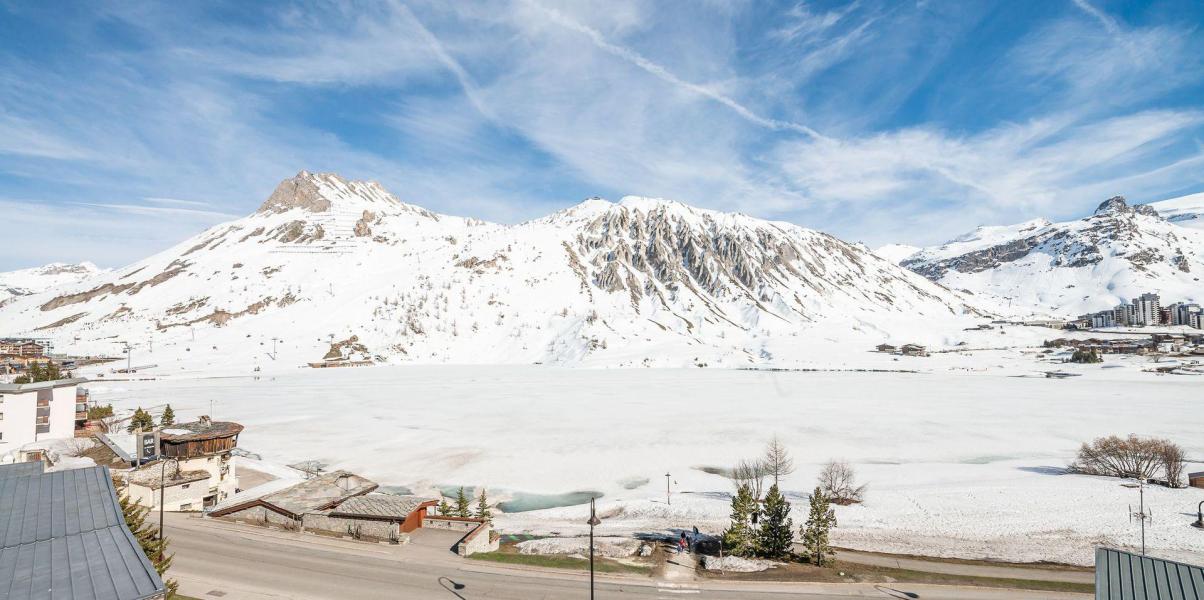 Vacanze in montagna Chalet Blanc Des Cimes - Tignes - Esteriore inverno