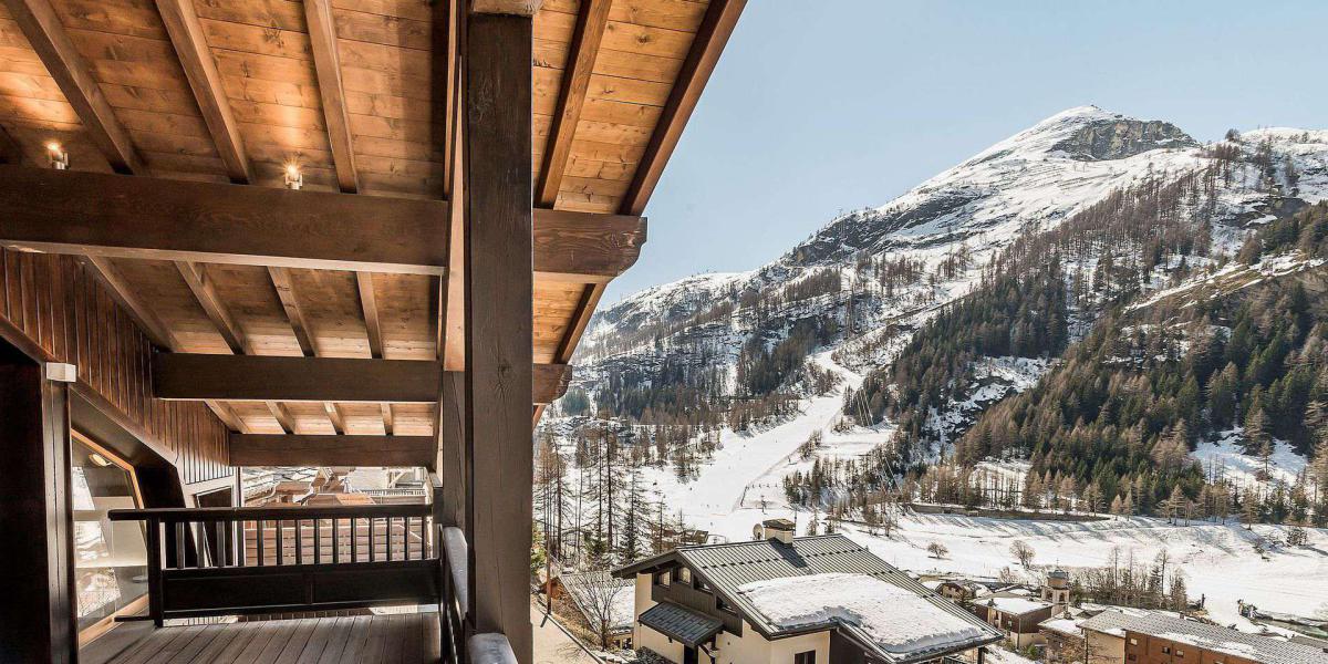 Holiday in mountain resort Chalet Casa Alba - Tignes - Winter outside