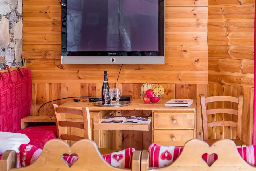 Wynajem na narty Apartament 6 pokojowy 10 osób (2CH) - Chalet Gypaete - Tignes