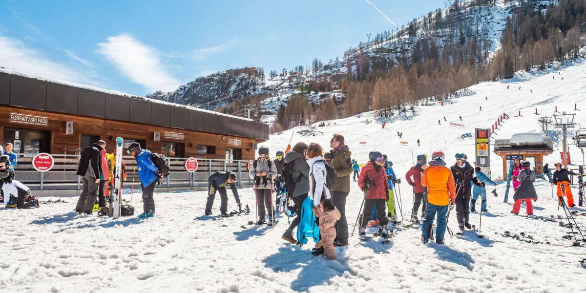 Аренда на лыжном курорте Chalet Les Sources De La Davie - Tignes - зимой под открытым небом