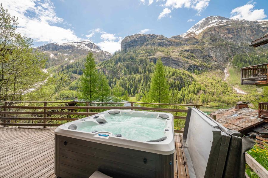 Location au ski Chalet triplex 6 pièces 10 personnes (CH) - Chalet Napoléon - Tignes - Bain à remous