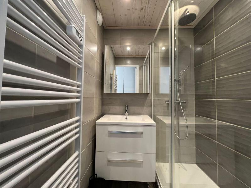 Alquiler al esquí Apartamento 3 piezas cabina para 4 personas (311) - Hameau de Borsat 1 - Tignes - Cuarto de ducha