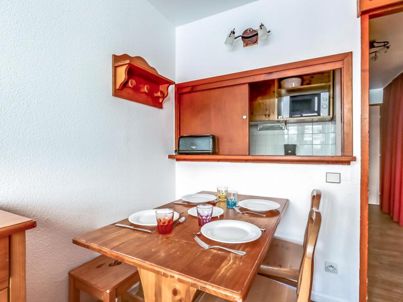 Rent in ski resort 1 room apartment 4 people (11) - Hameau du Borsat - Tignes - Living room