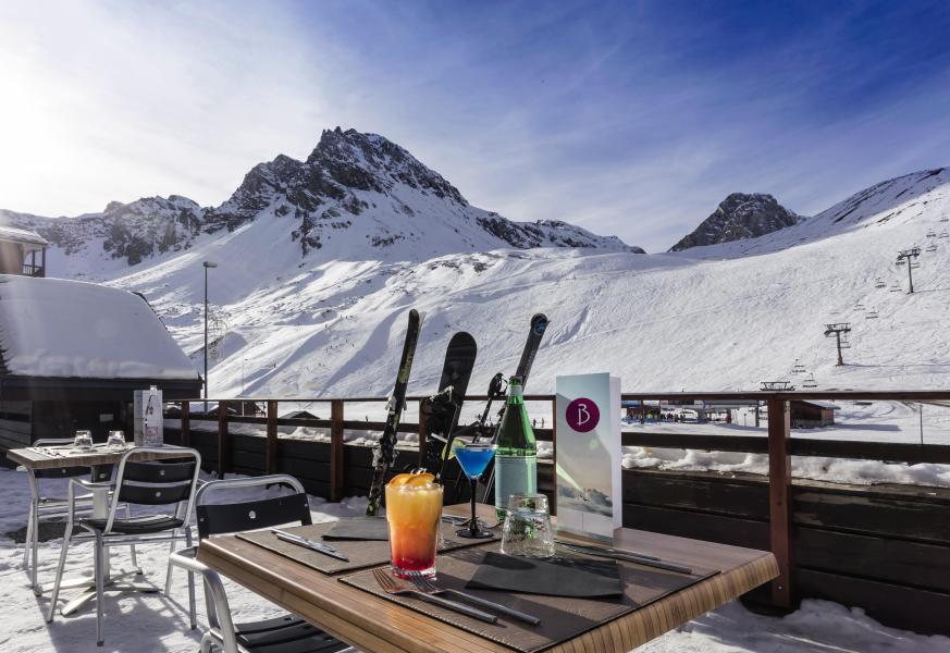 Rent in ski resort Hôtel Belambra Club Tignes Diva - Tignes - Winter outside