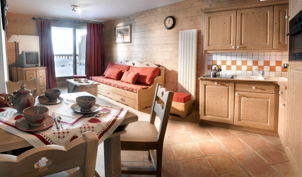 Rent in ski resort La Ferme du Val Claret - Tignes - Living room