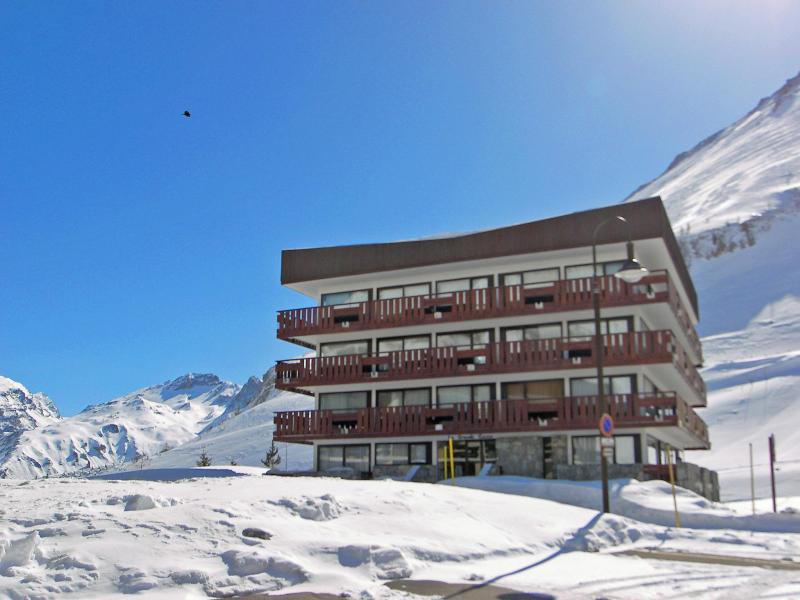 Rent in ski resort La Grande Casse - Tignes - Winter outside