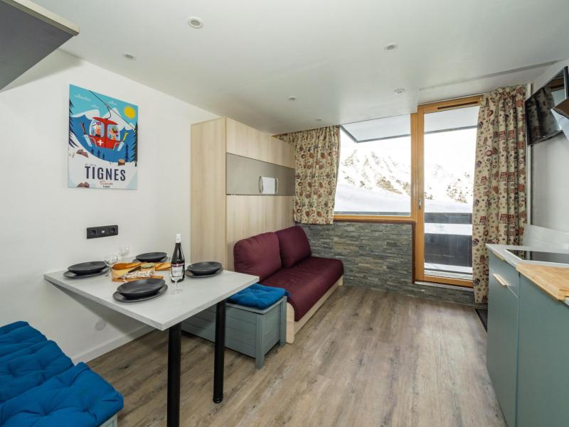 Ski verhuur Studio bergnis 4 personen (138) - La Résidence Home Club - Tignes - Woonkamer