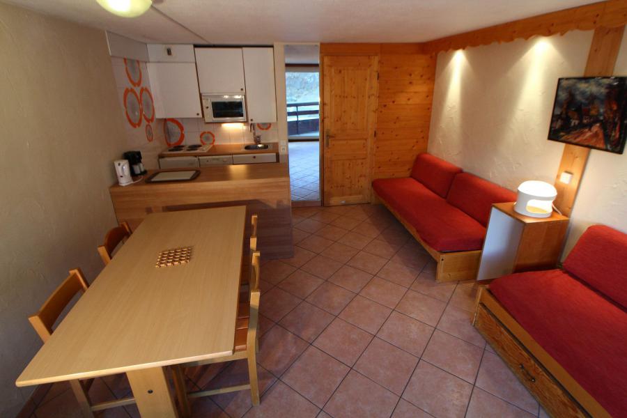 Ski verhuur Studio bergnis 4 personen (1005CL) - La Résidence le Palafour - Tignes - Woonkamer