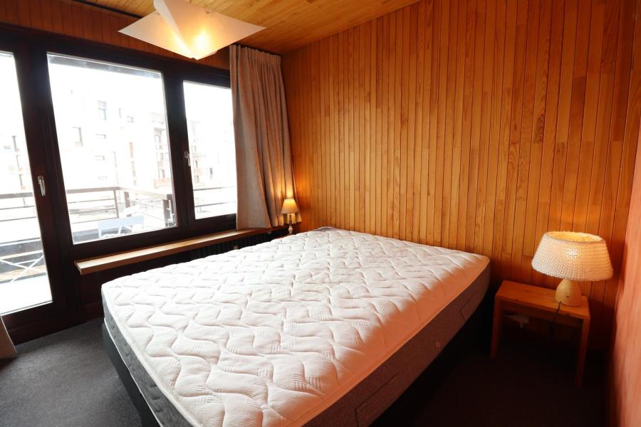 Rent in ski resort 2 room apartment sleeping corner 6 people (A10) - La Résidence les Tufs - Tignes - Bedroom