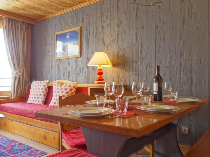 Ski verhuur Appartement 3 kamers 8 personen (5) - Le Grand Tichot A et B - Tignes - Woonkamer