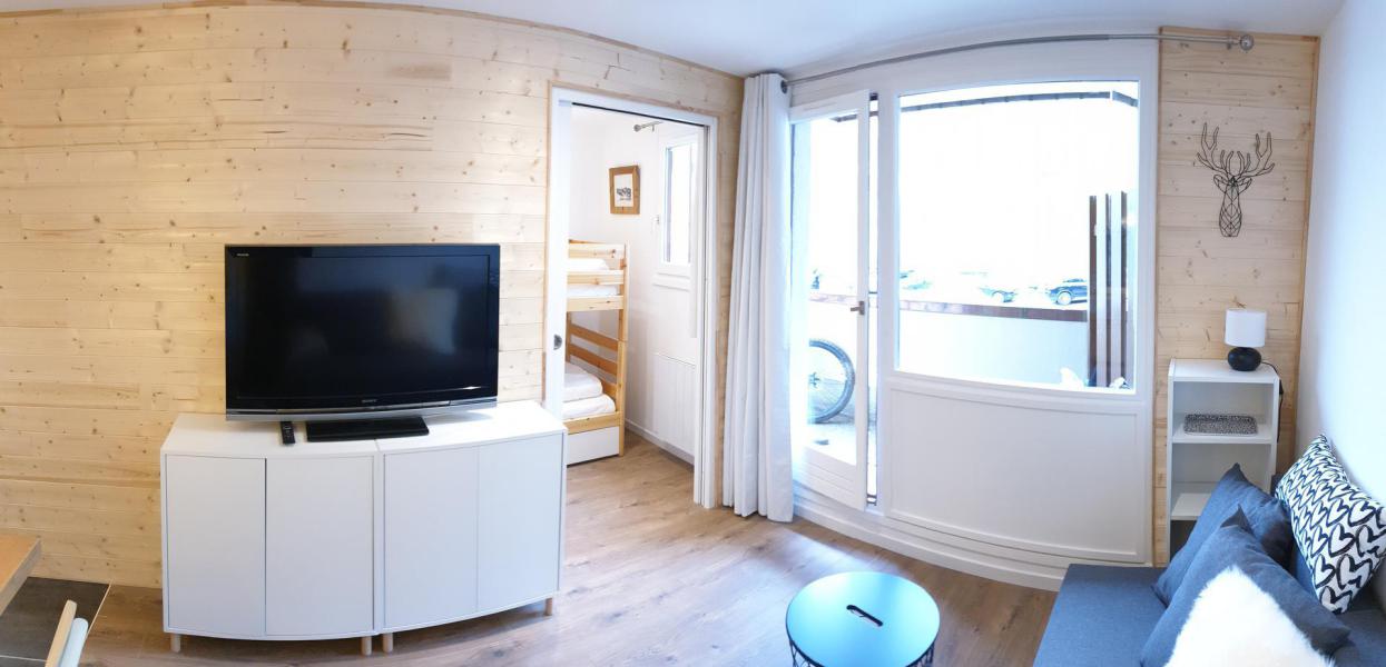 Skiverleih 2-Zimmer-Appartment für 4 Personen (1114) - Le Hameau du Borsat 1&2 - Tignes - Wohnzimmer