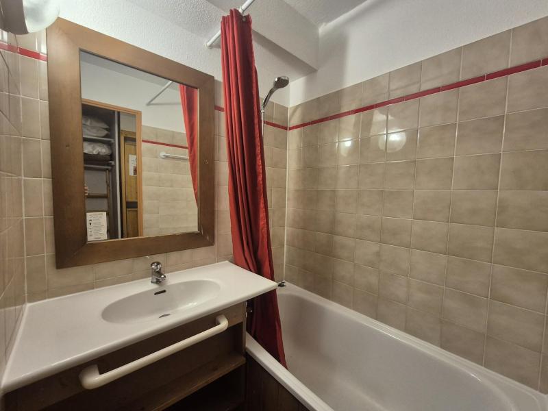 Location au ski Studio 4 personnes (1110) - Le Hameau du Borsat 1&2 - Tignes - Salle de bain