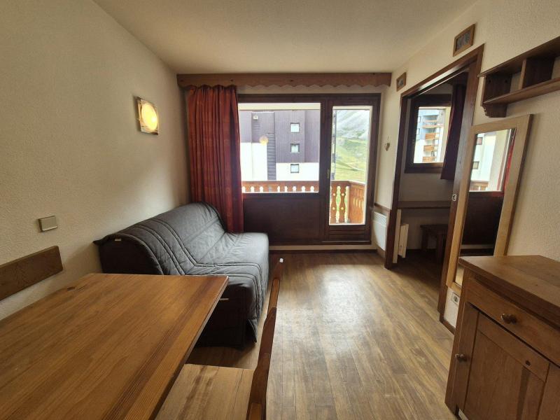 Rent in ski resort Studio cabin 4 people (2301) - Le Hameau du Borsat 1&2 - Tignes - Living room