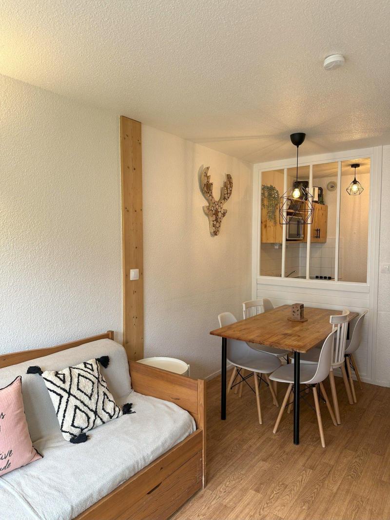 Skiverleih 2-Zimmer-Appartment für 6 Personen (3023) - Le Hameau du Borsat 3 - Tignes - Wohnzimmer