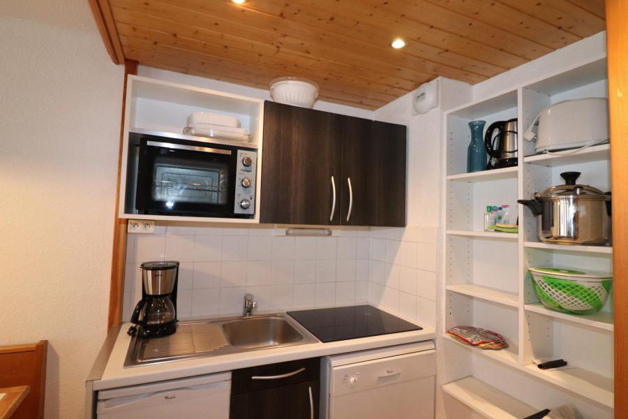 Skiverleih 2-Zimmer-Holzhütte für 6 Personen (3032) - Le Hameau du Borsat 3 - Tignes - Kochnische