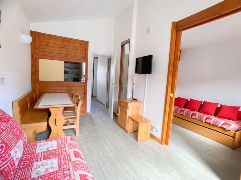 Skiverleih 2-Zimmer-Holzhütte für 6 Personen (3037) - Le Hameau du Borsat 3 - Tignes - Wohnzimmer